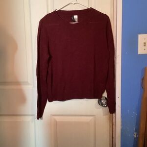 Women’s Red Divided PulloverSweater Size S